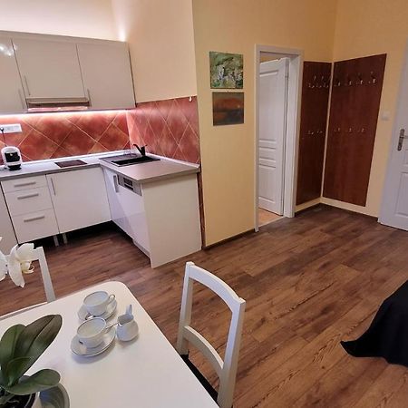 Apartman U Kolonady Марианске-Лазне Экстерьер фото